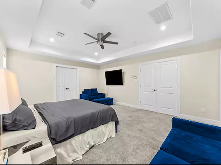 3045 Clinton Dr — Photo 6