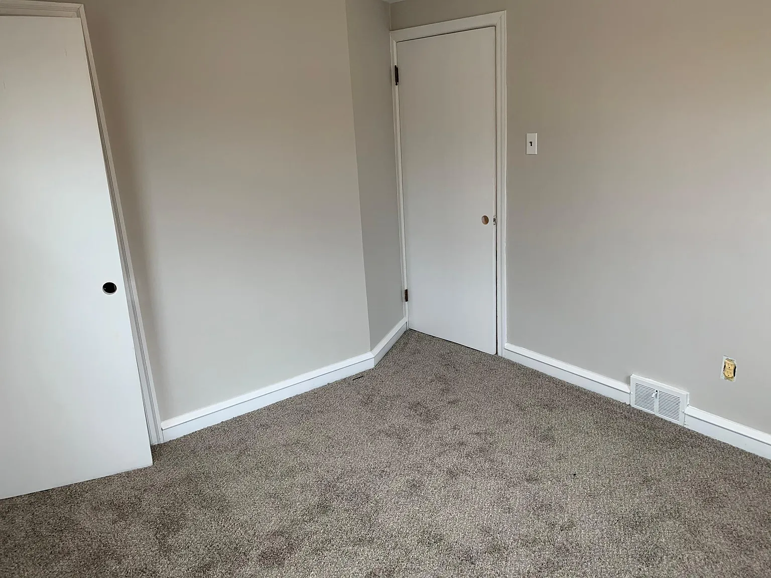 2 bed, 960 sqft, $2,250 — Photo 4