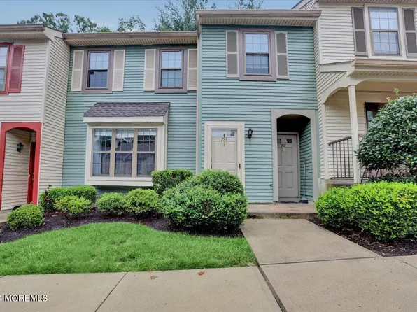 153 Eastwick Court, Aberdeen, NJ 07747