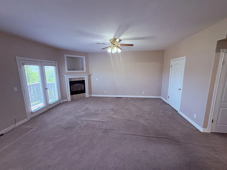350 Fairway Dr #H3-1 — Photo 7