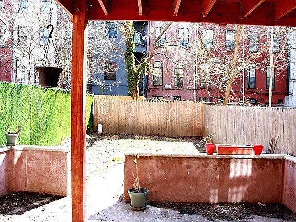 4th image of 52 W 128th St APT B2