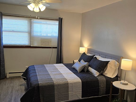3rd image of 506 E Elm St APT 3