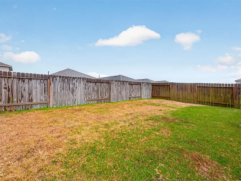 14683 Canyon Pines Ln — Photo 34