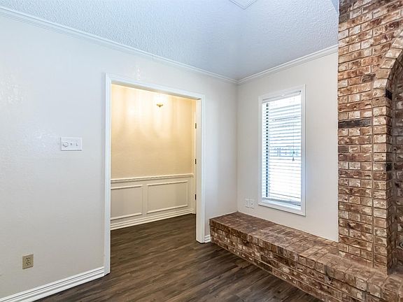 5th image of 2035 Buffalo Dr