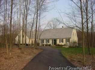 2014 W Laplume, La Plume, PA 18440