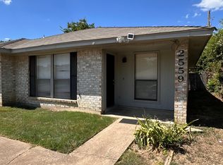 2559 Windy Pine Ln, Arlington, TX 76015