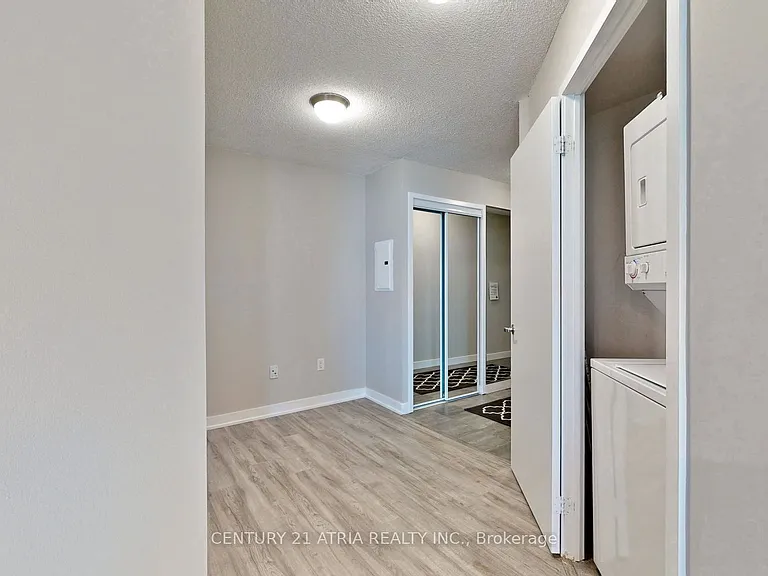 11 Brunel Ct #3910 — Photo 4