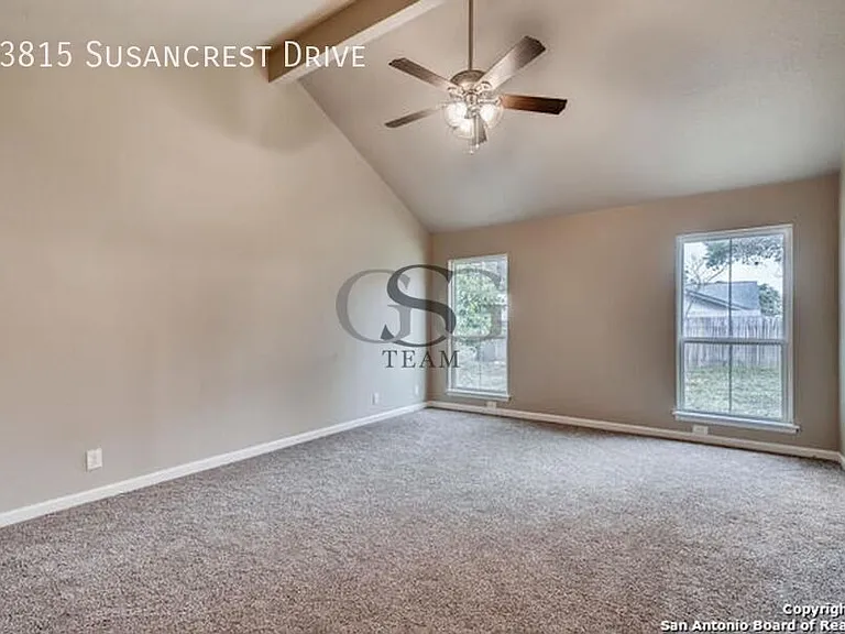 13815 Susancrest Dr — Photo 12