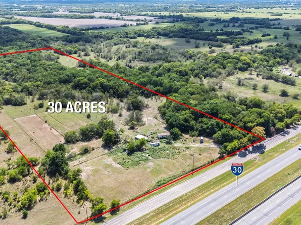 7081 E Interstate Highway 30, Campbell, TX 75422