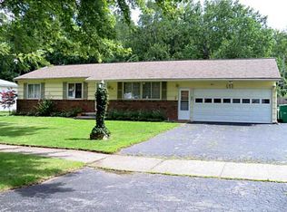 51 Avanti Dr, Rochester, NY 14606