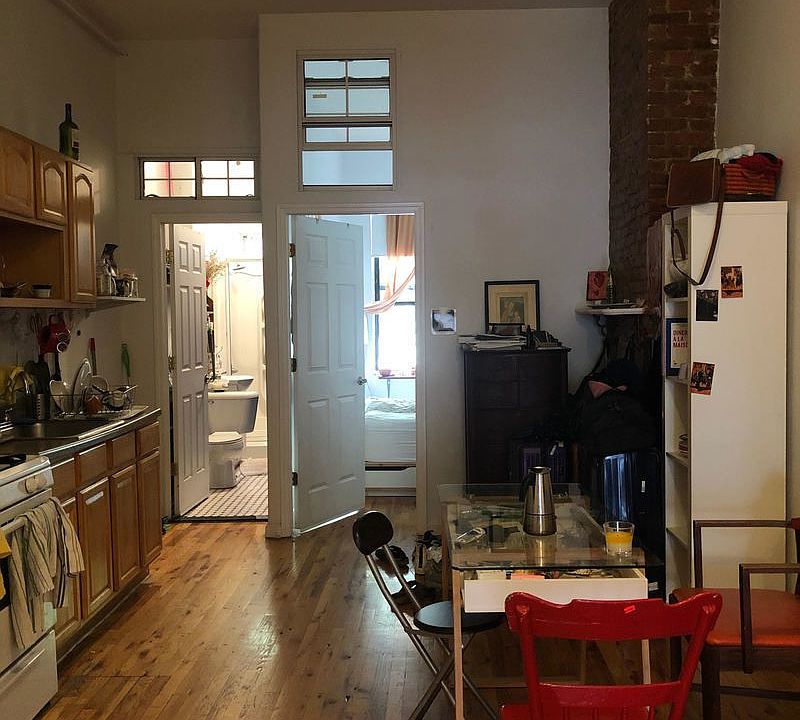 1st image of 33 Saint Nicholas Ave APT 1R