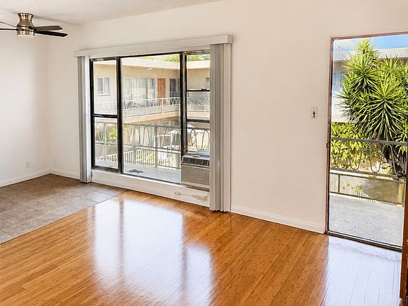 3rd image of 1427 N Gardner St APT 19