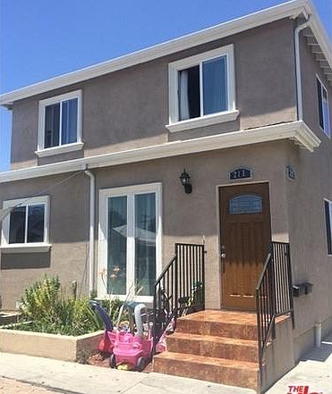 1st image of 211 W 109th Pl #211