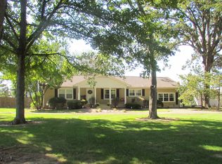 1657 Graham Rd, Murray, KY 42071