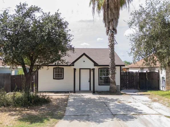11820 Fawn Dr, Laredo, TX 78045