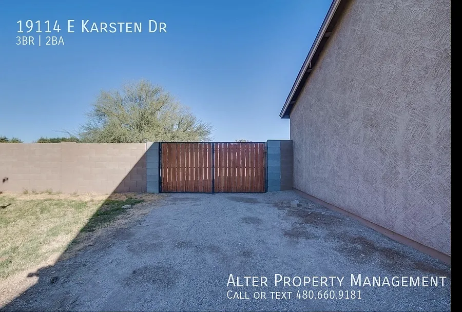19114 E Karsten Dr — Photo 3