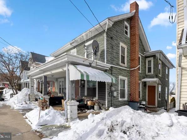 106 Lincoln Ave, Ephrata, PA 17522
