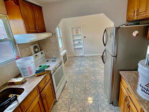 5th image of 84-43 260th St #2