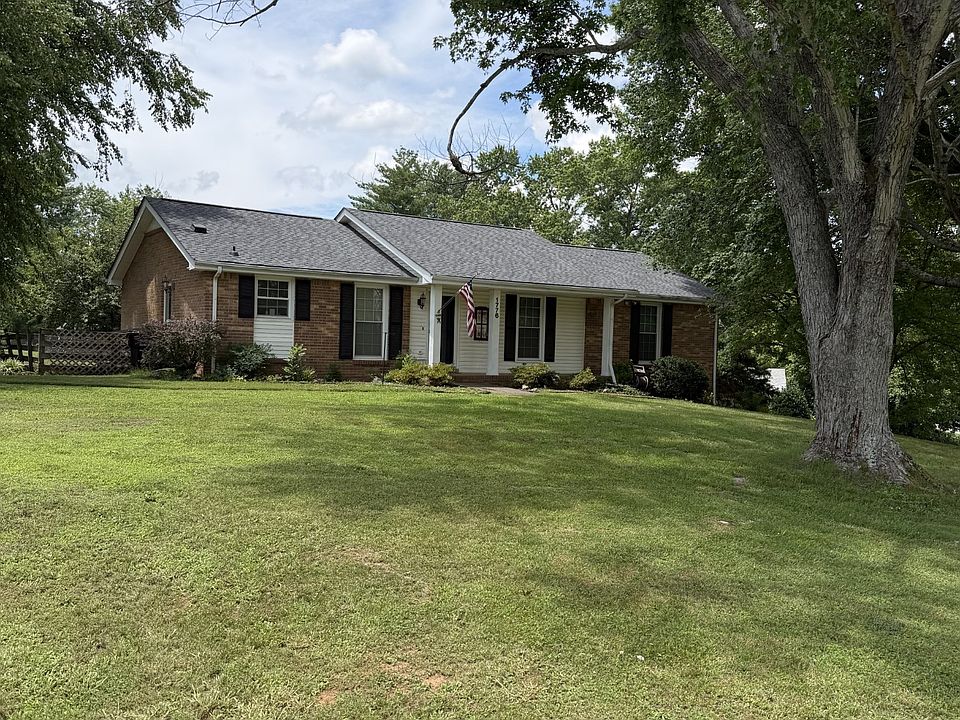 1st image of 1776 Auburn Dr
