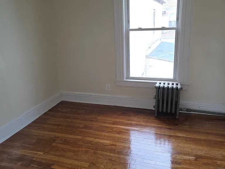 769 Beechwood Ave #2 — Photo 9