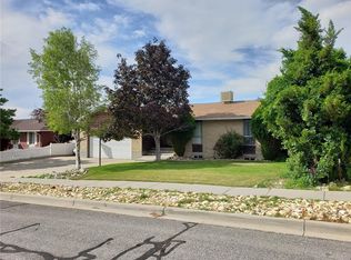 489 Sleepy Hollow Dr, Tooele, UT 84074