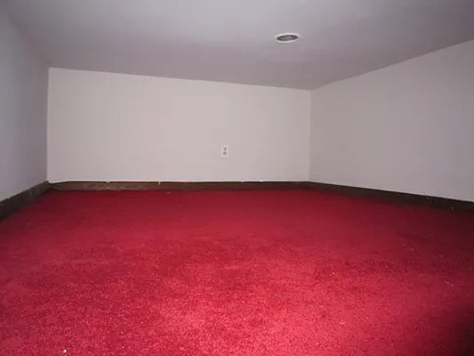 Rented by JK Dansar Corp | media 32