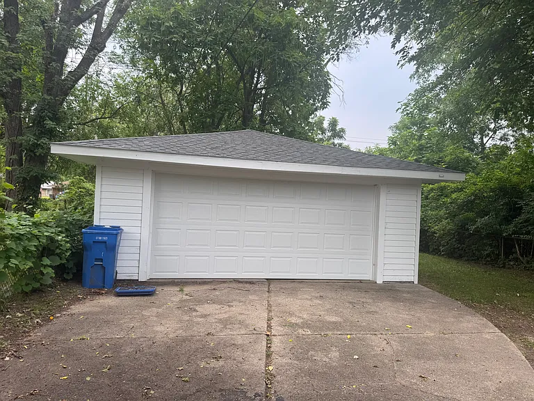 28542 Rosewood St — Photo 13