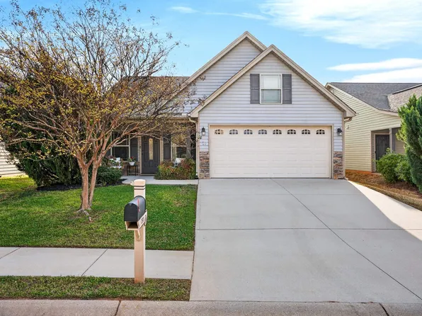 731 Bankston Dr, Boiling Springs, SC 29316