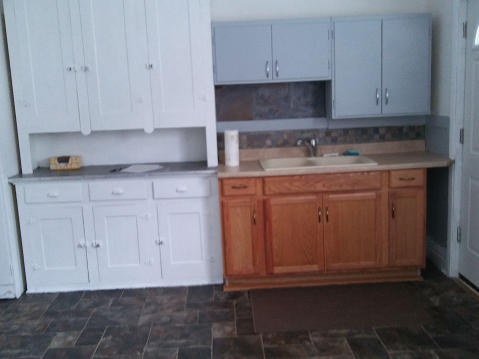 Eat in kitchen