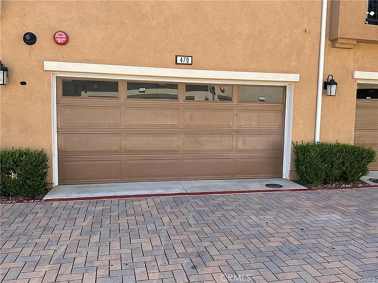 470 Prosperity Dr — Photo 13