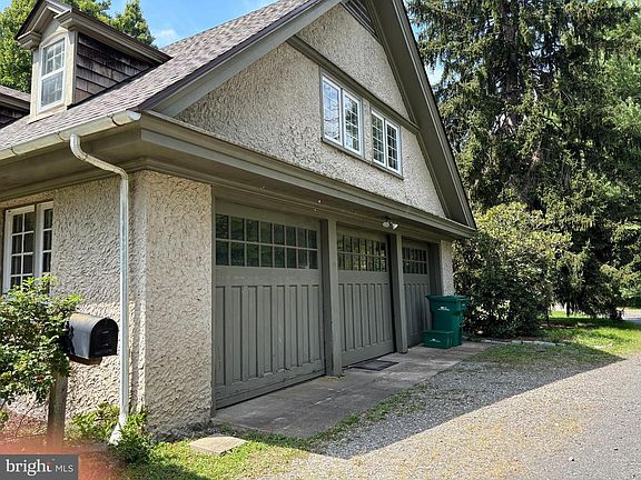 3 car garage heated...