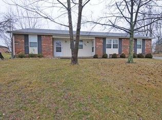 941 Sharon Dr, Lebanon, OH 45036