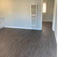 13802 Avalon Blvd, Los Angeles, CA 90061