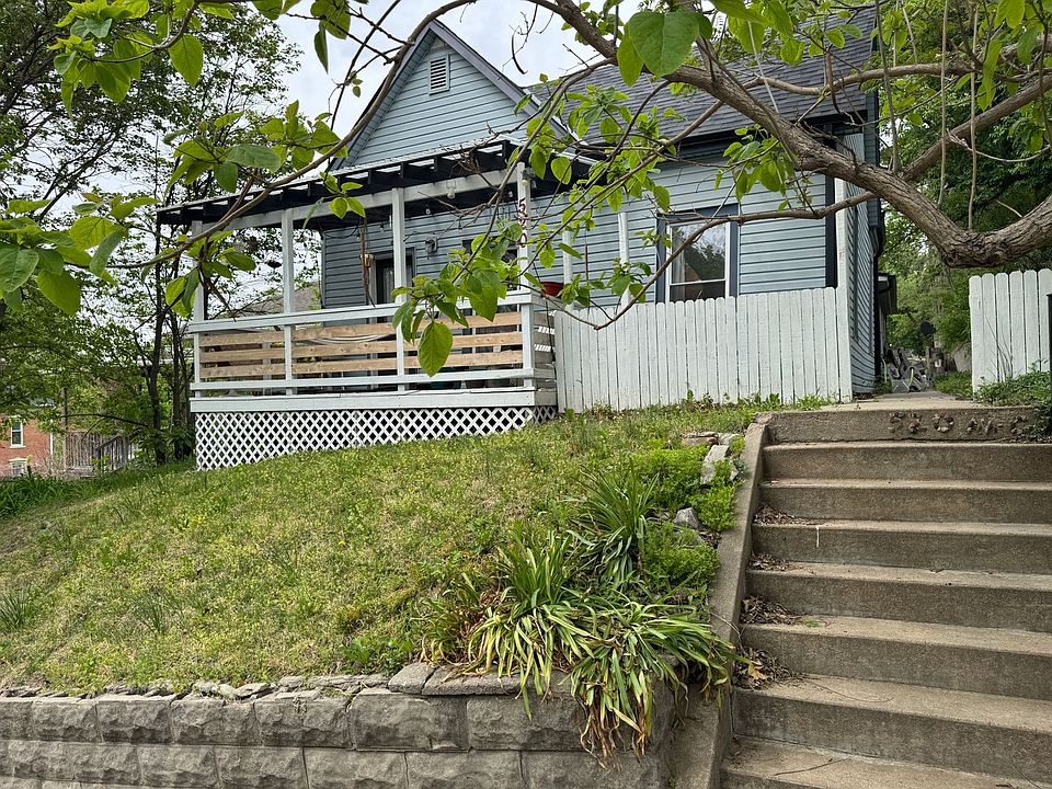 1st image of 520 Avenue C
