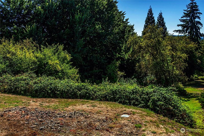 3rd image of 0 SE Evergreen Drive