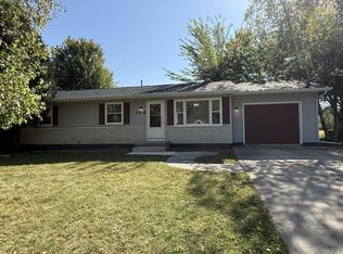 193 Vincent Cir, Beaver Dam, WI 53916