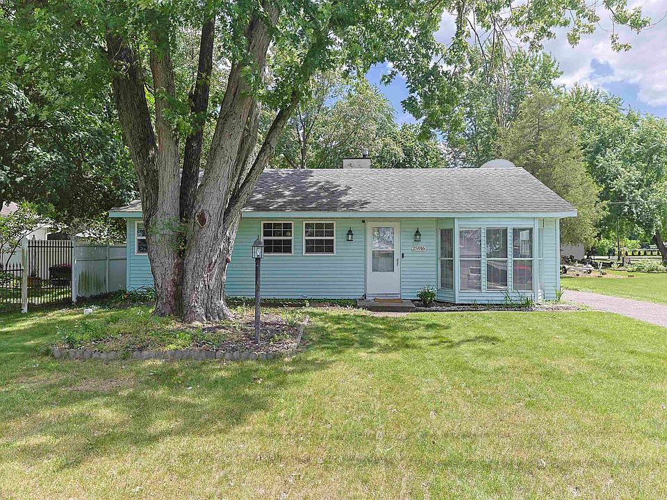 1st image of 25916 Lake Dr