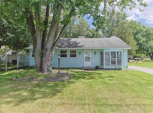 25916 Lake Dr, Elkhart, IN 46514