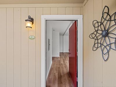 820 Casanova Ave APT 123, Monterey, CA, 93940