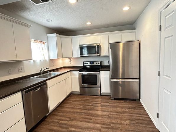 1808-1810 Gold Ave SE #C