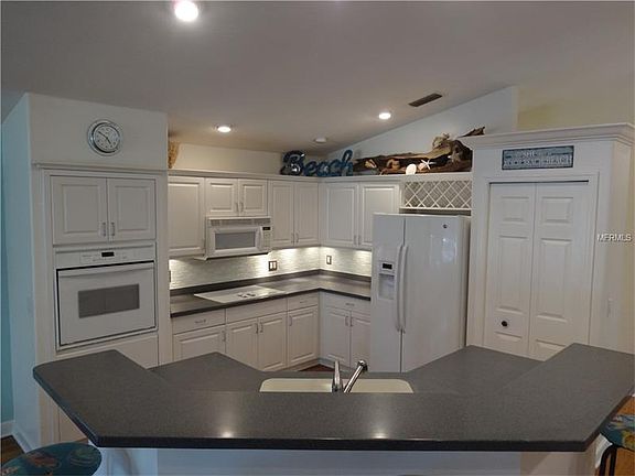 5th image of 7505 141st St