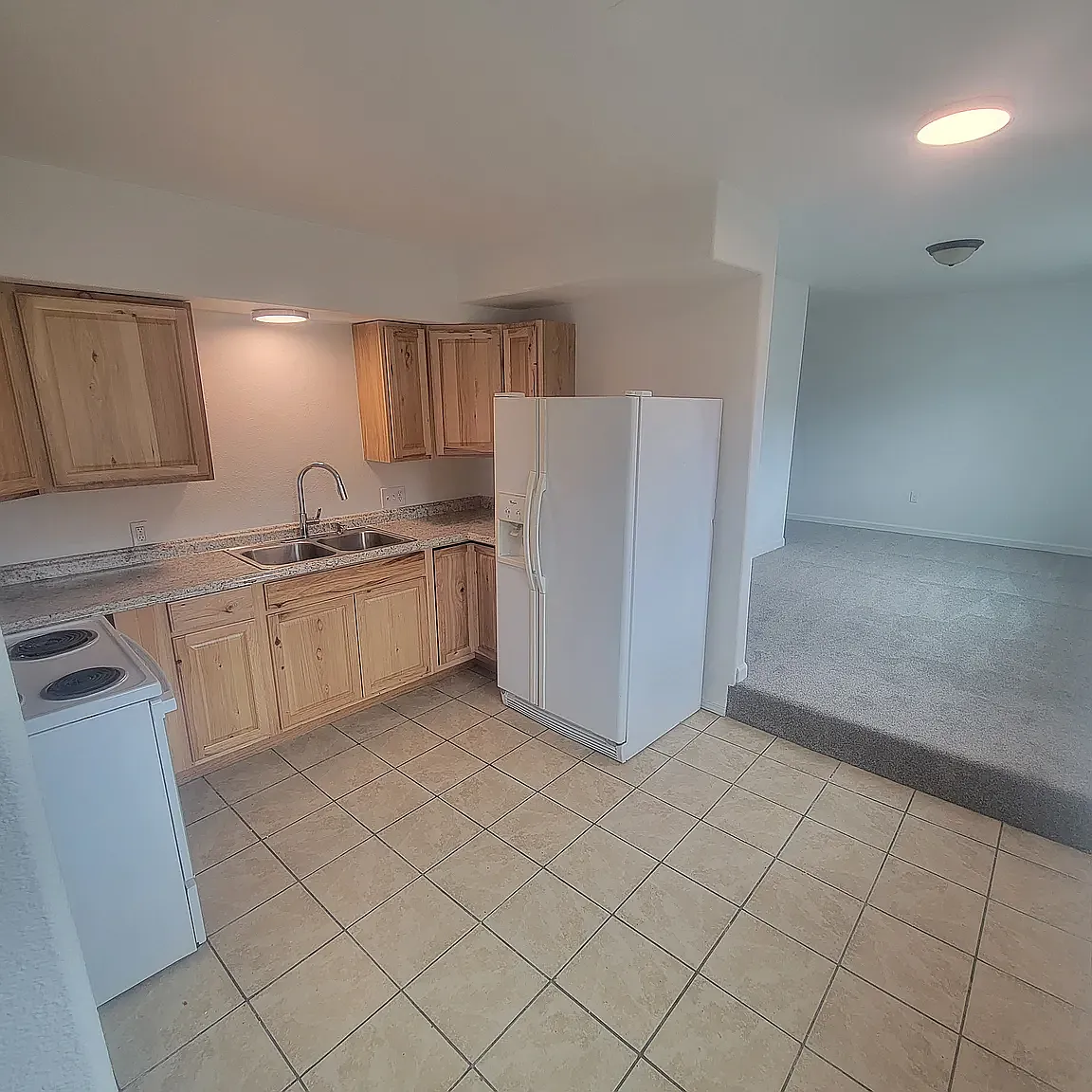 1450 Colorado Ave — Photo 2