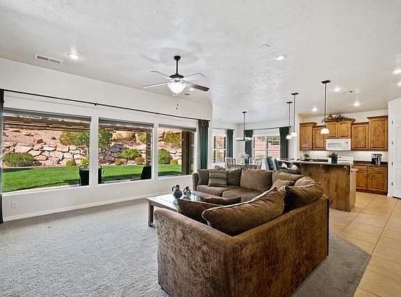 5th image of 1407 E 2420 South Cir