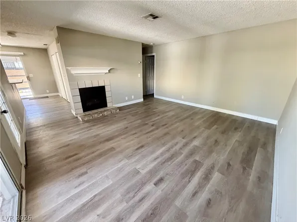 213 N Lamb Blvd Unit E, Las Vegas, NV 89110