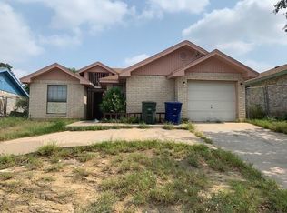 2404 Colonia Loop, Laredo, TX 78046