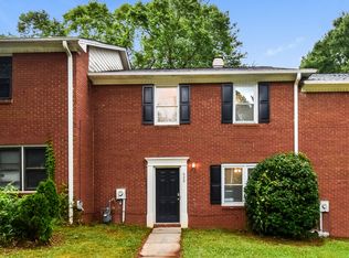 988 Park Gate Pl, Stone Mountain, GA 30083