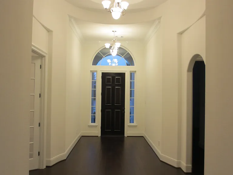 4059 Ashland Woods Dr — Photo 6