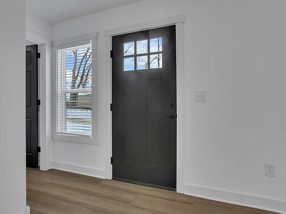 4th image of 13118 Pine Rd NE