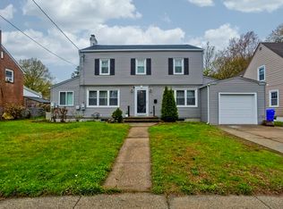 174 Abbott St, Springfield, MA 01118