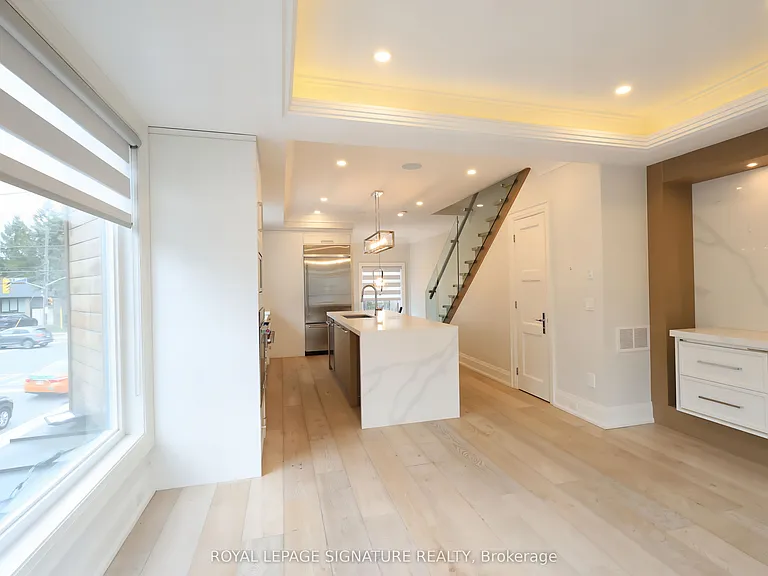 3062 Bayview Ave — Photo 12